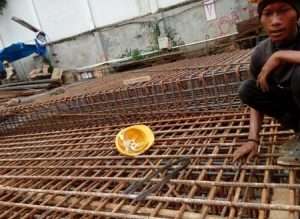 Perakitan tulangan shear wall atau dinding geser